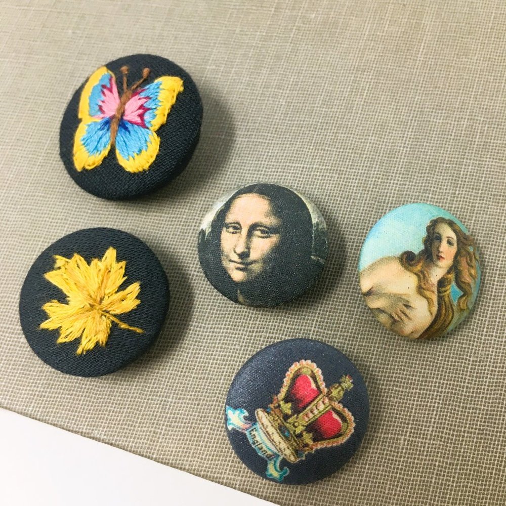 Lot of Five Small Round Novelty Art Fabric Covered Embroidered Buttons